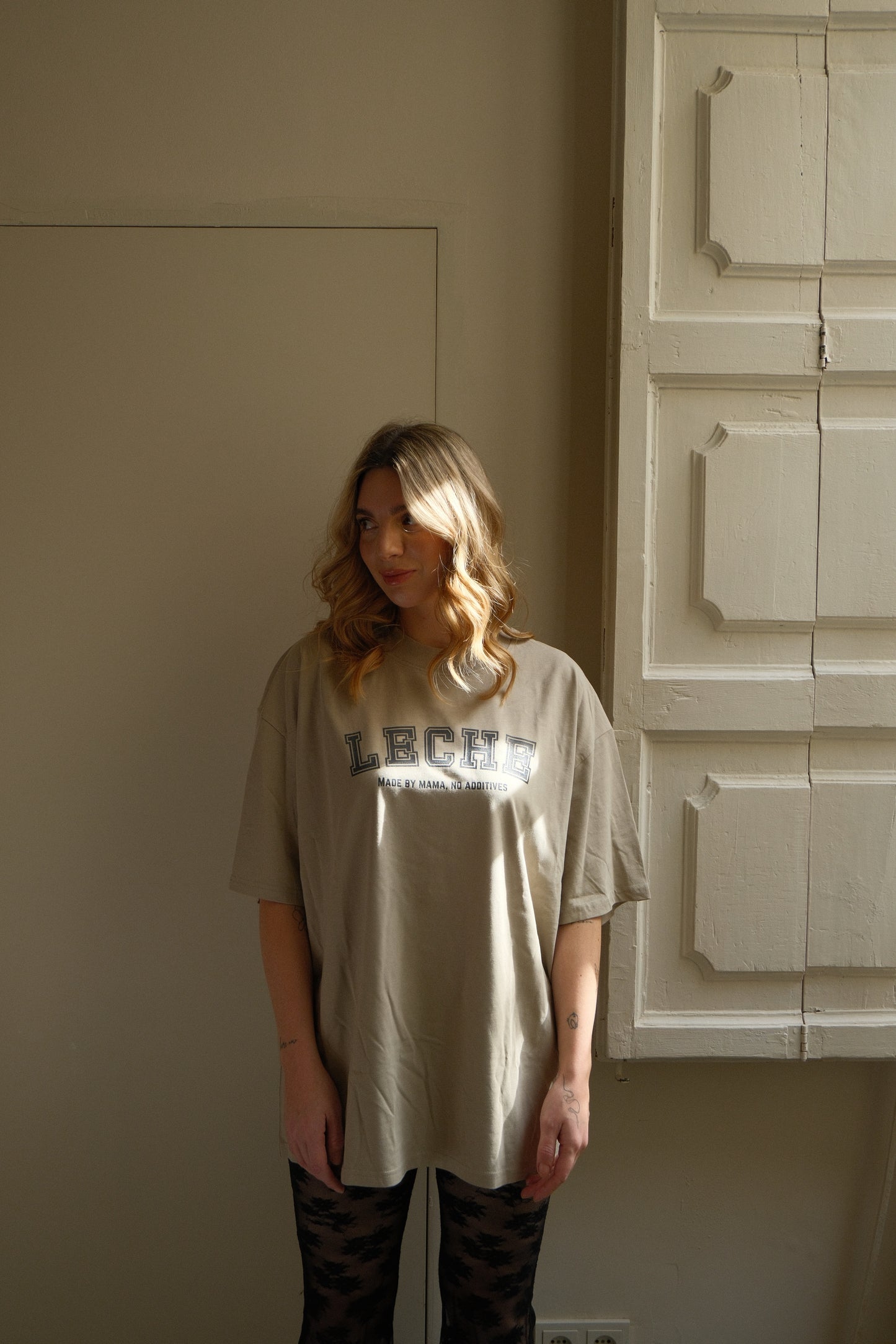 Leche Shirt – Made by Mama, No Additives (Stone)
